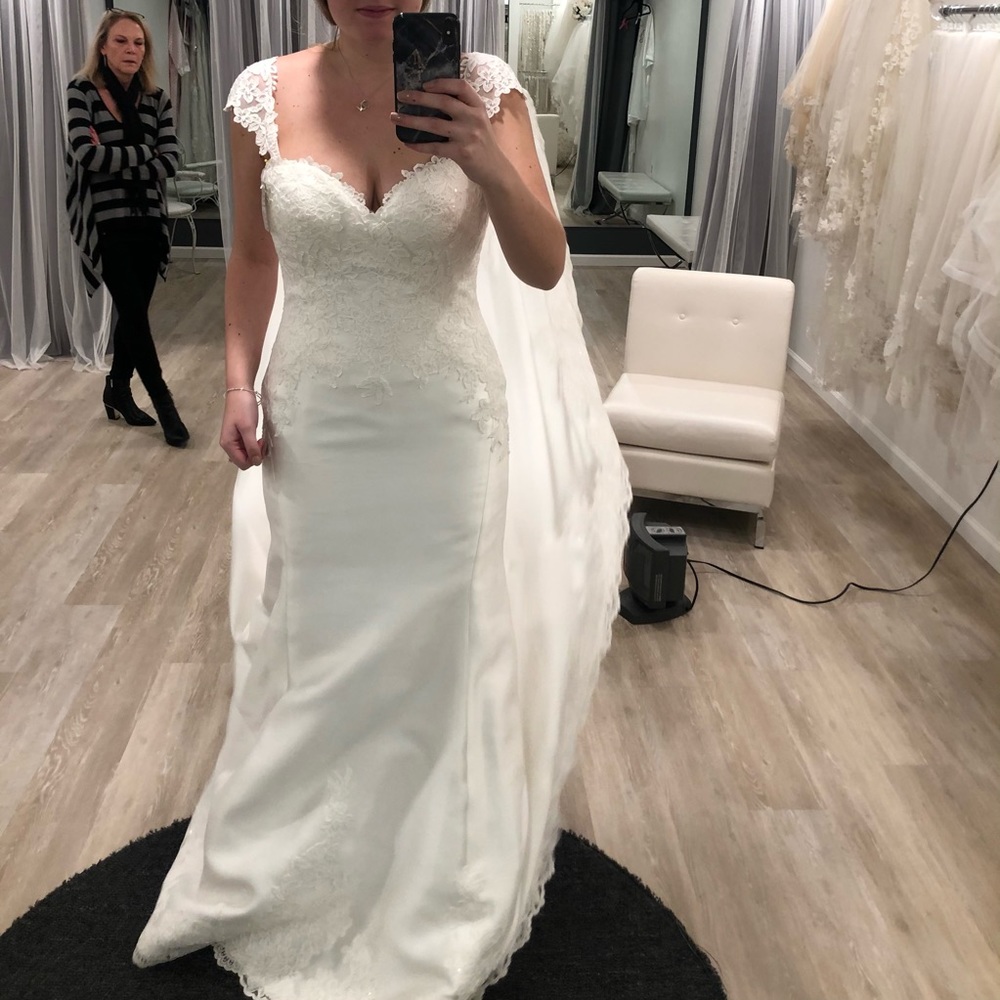 MAGGIE SOTTERO LAYNIE WEDDING GOWN UNALTERED